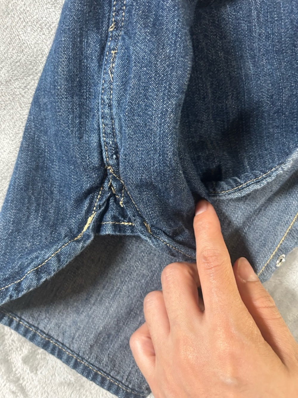 Levi's Dark Denim Western Shirt - Picture 9 of 14